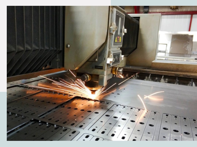 Лазерная резка металла в Минеральных Воде от 621 руб.